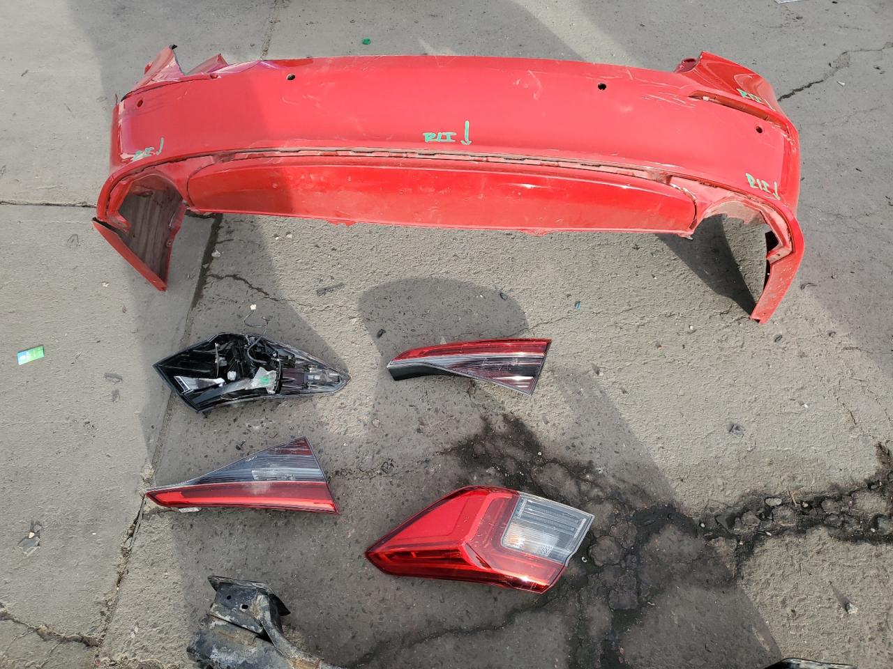 2022 HONDA CIVIC TOURING VIN:2HGFE1F95NH304212