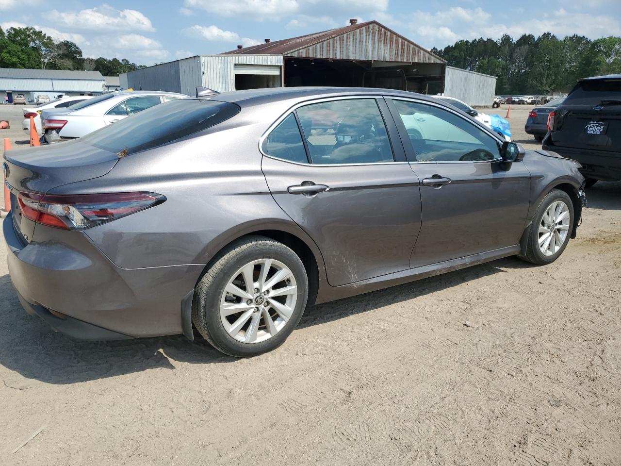 2022 TOYOTA CAMRY LE VIN:4T1C11AK4NU673949