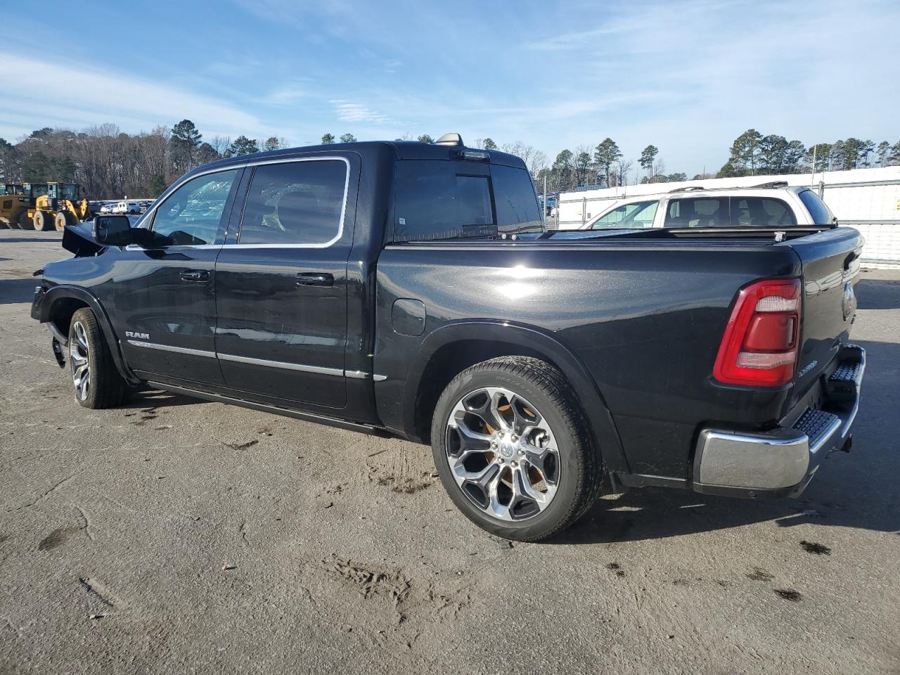 2023 RAM 1500 LIMITED VIN:1C6SRFHM8PN507385