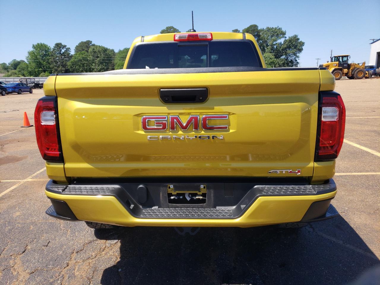 2023 GMC CANYON AT4 VIN:1GTP6DEKXP1143203