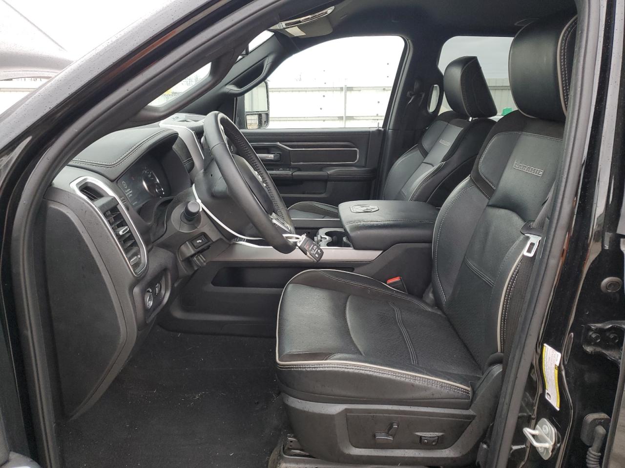 2024 RAM 2500 LARAMIE VIN:3C6UR5FL9RG117209