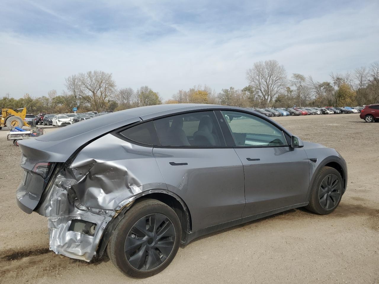 2024 TESLA MODEL Y  VIN:7SAYGAEE0RF168523