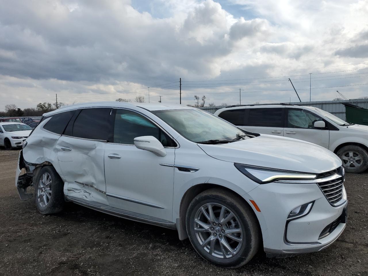 2023 BUICK ENCLAVE PREMIUM VIN:5GAEVBKW3PJ174171