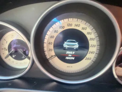 2015 Mercedes-Benz E 220 VIN: