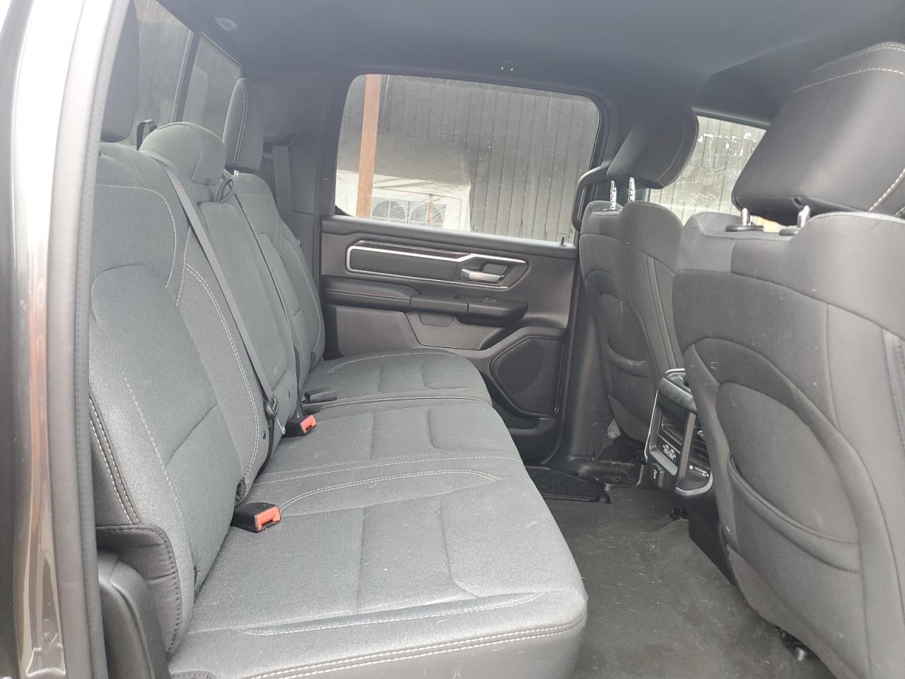 2022 RAM 1500 BIG HORN/LONE STAR VIN:1C6RRFFG0NN402641