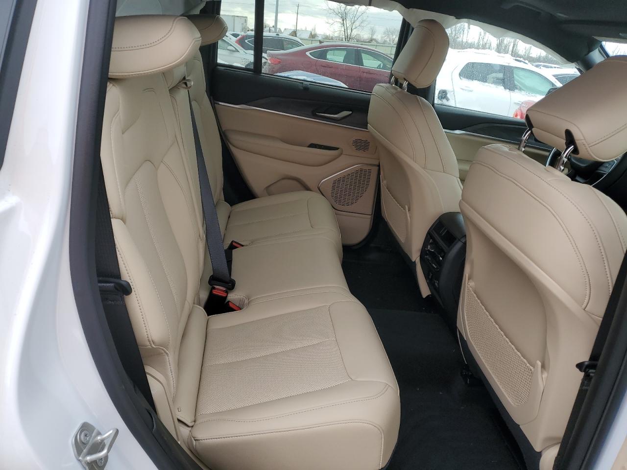 2024 JEEP GRAND CHEROKEE LIMITED VIN:1C4RJHBG0RC223020