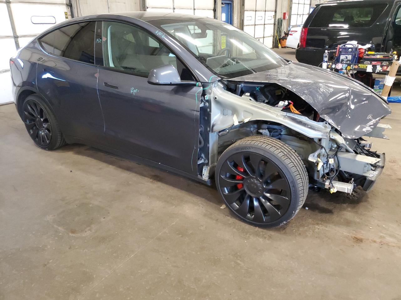 2022 TESLA MODEL Y  VIN:7SAYGDEF3NF539906