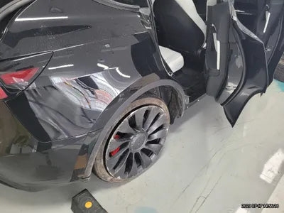 2022 Tesla Model Y 7SAYGDEF3NF500782 VIN:7SAYGDEF3NF500782