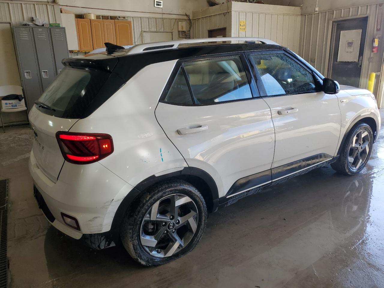 2022 HYUNDAI VENUE SEL VIN:KMHRC8A36NU180876