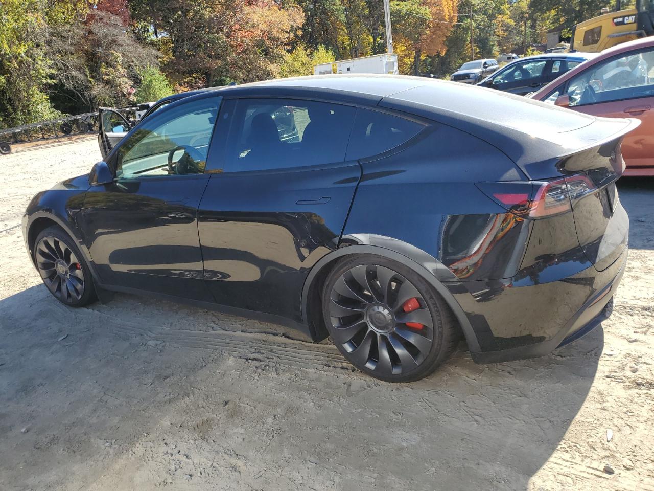 2022 TESLA MODEL Y  VIN:7SAYGDEF0NF572135