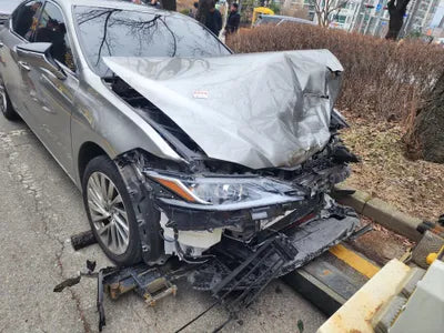 2018 Mercedes-Benz E 300 JTHB21B13K2010834 VIN:JTHB21B13K2010834