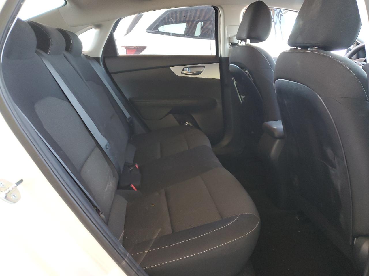 2024 KIA FORTE LX VIN:3KPF24ADXRE702375