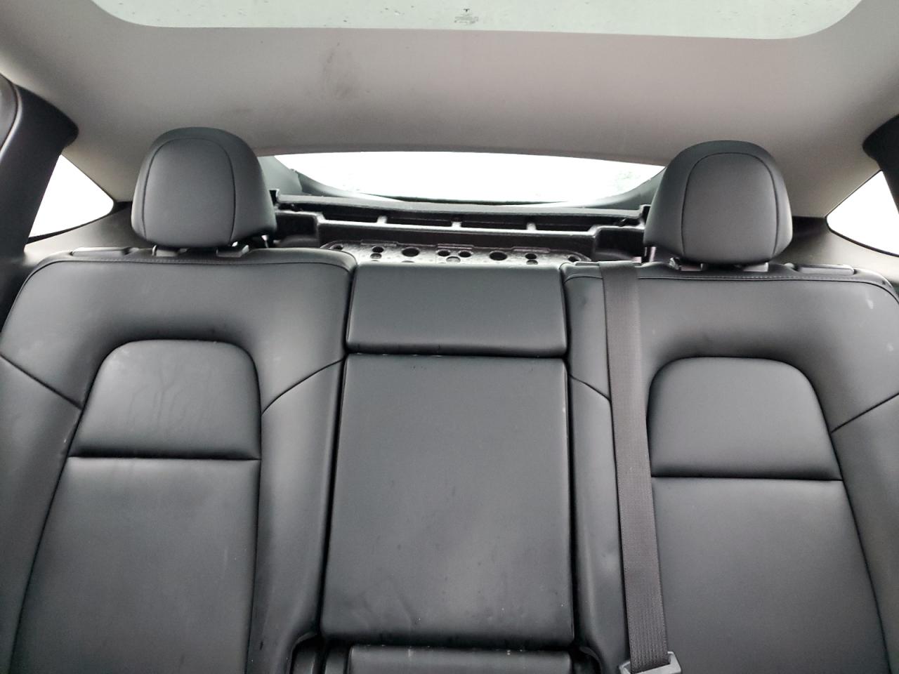 2023 TESLA MODEL Y  VIN:7SAYGDEE6PA103185