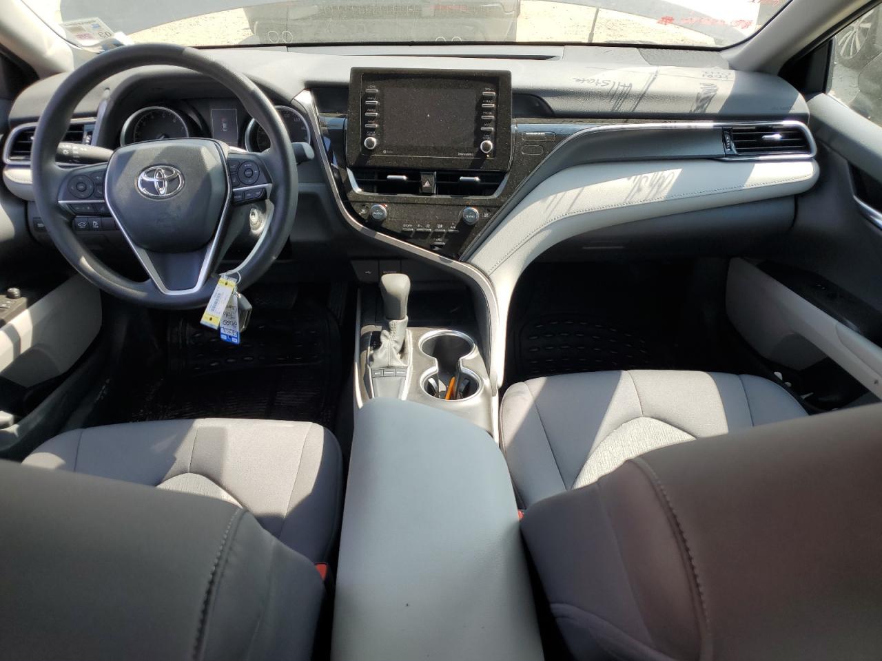 2022 TOYOTA CAMRY LE VIN:4T1C11AK4NU673949