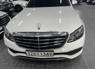2019 Mercedes-Benz E 220 WDDZF0FB4KA692717 VIN:WDDZF0FB4KA692717