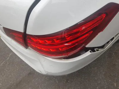 2015 Mercedes-Benz E 200 VIN: