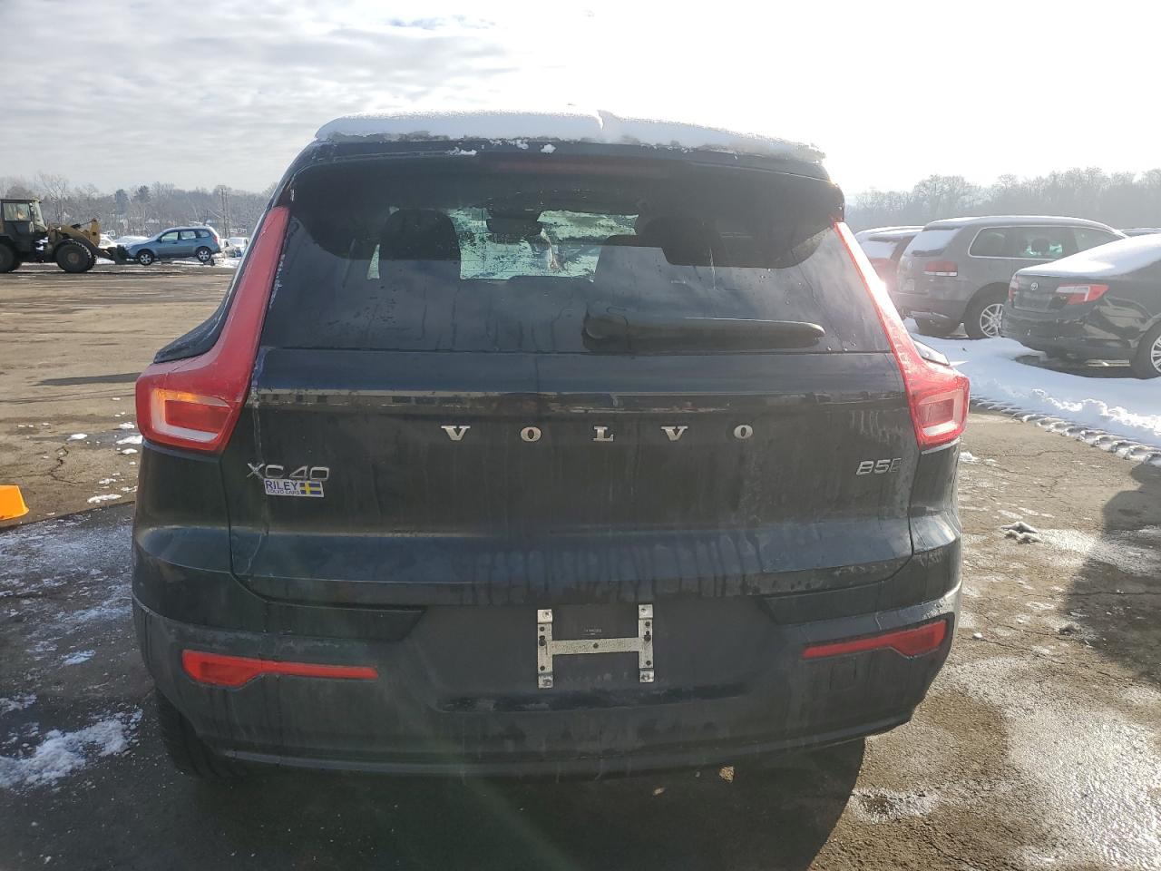 2023 VOLVO XC40 PLUS VIN:YV4L12UW2P2002235