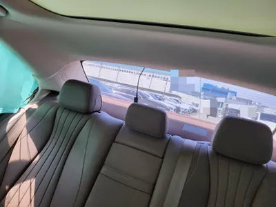 2016 Mercedes-Benz E 300 VIN: