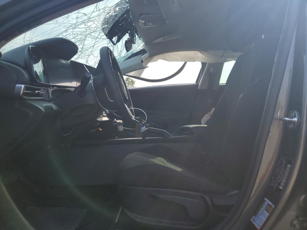 2024 HYUNDAI ELANTRA SEL VIN:KMHLM4DG3RU828979