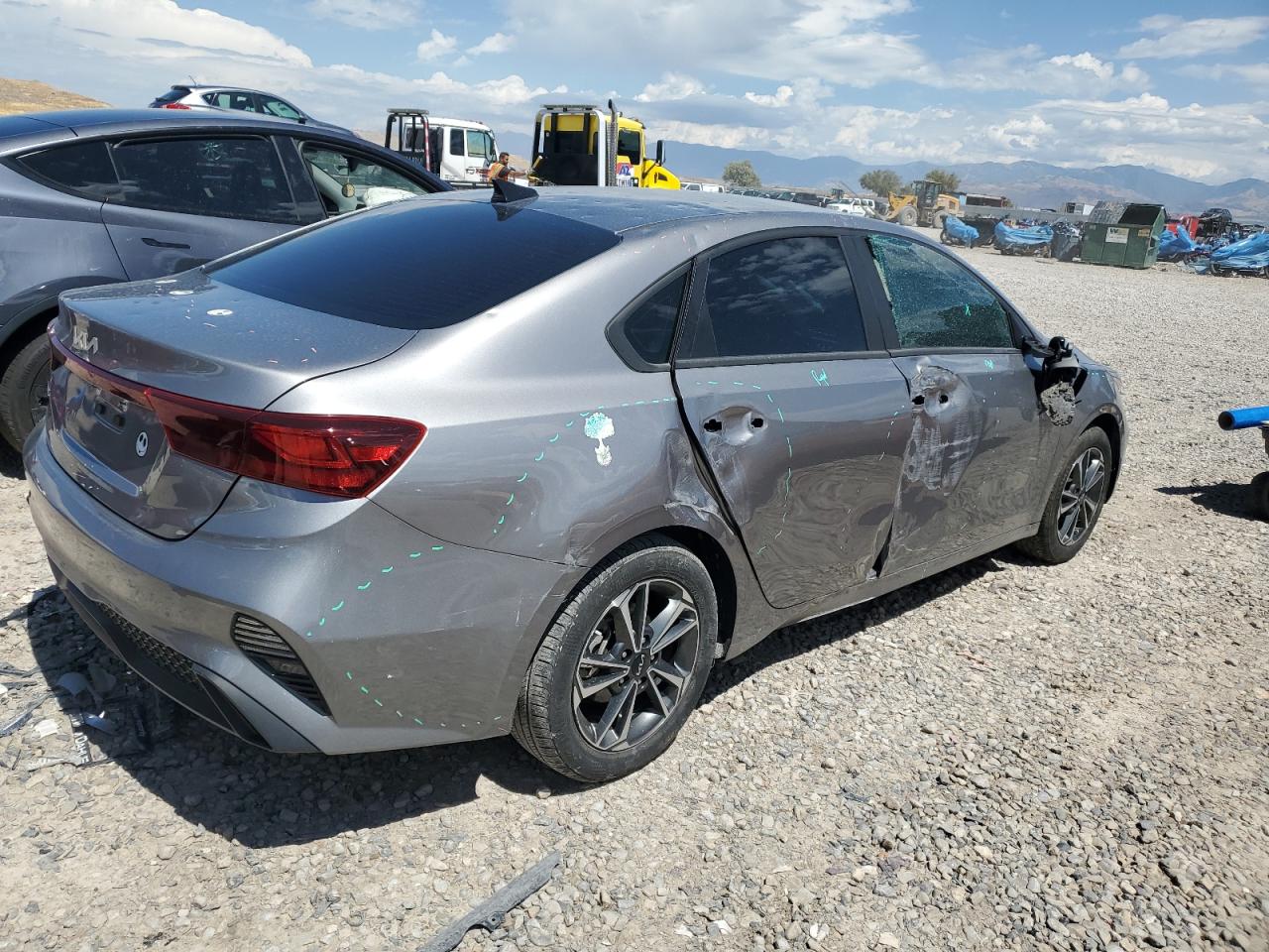 2023 KIA FORTE LX VIN:3KPF24AD4PE561039