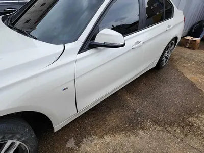 2015 BMW 320 WBA3E1104FF948407 VIN:WBA3E1104FF948407