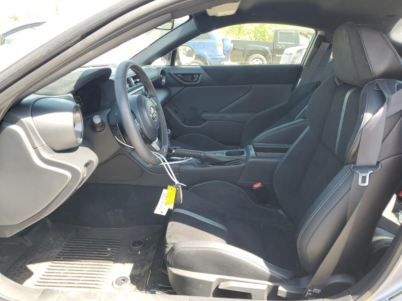 2023 TOYOTA GR 86 PREMIUM VIN:JF1ZNBF16P8760181 – VIN Public