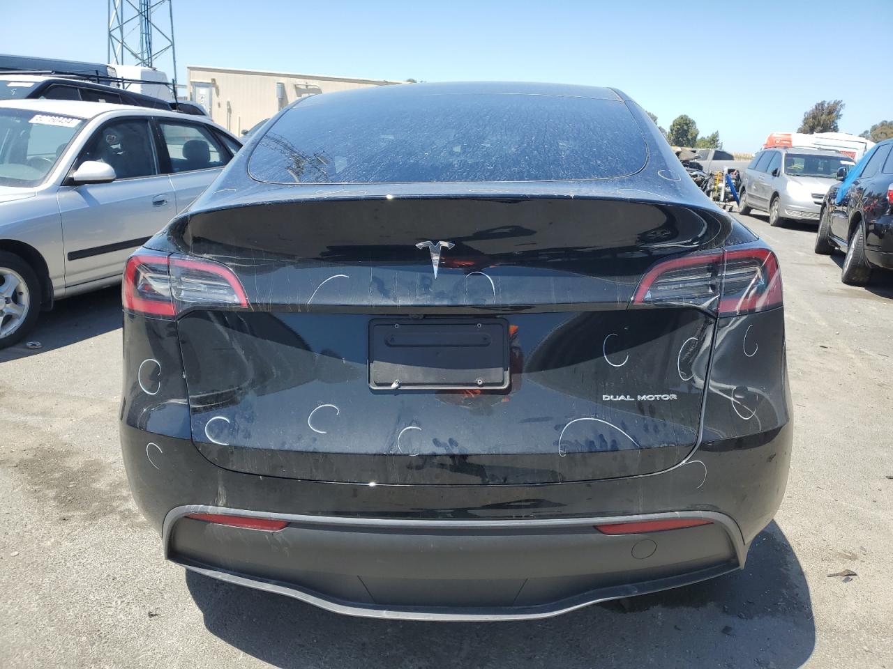 2024 TESLA MODEL Y  VIN:7SAYGAEE5RF987298