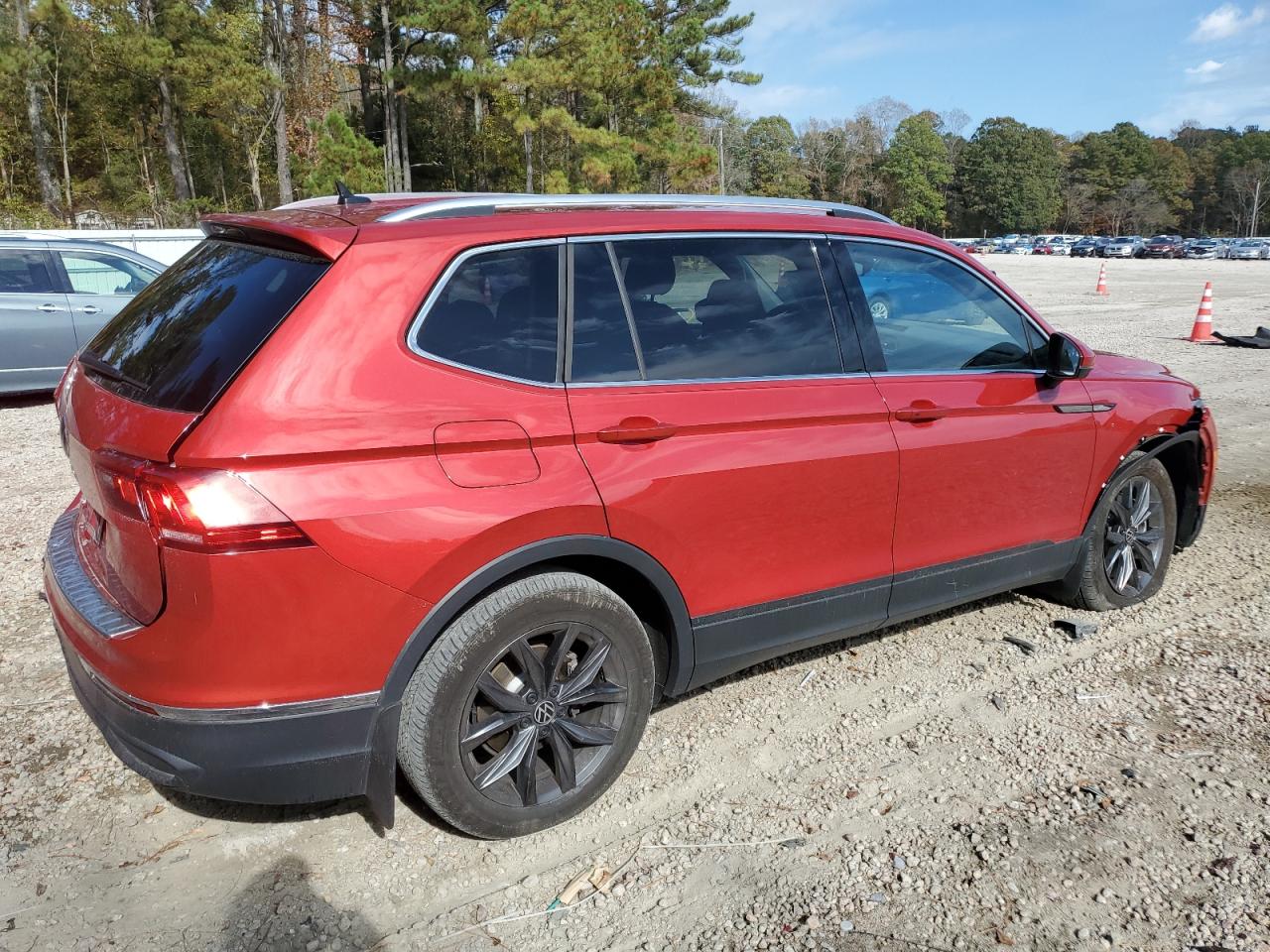 2023 VOLKSWAGEN TIGUAN SE VIN:3VV3B7AX0PM135824