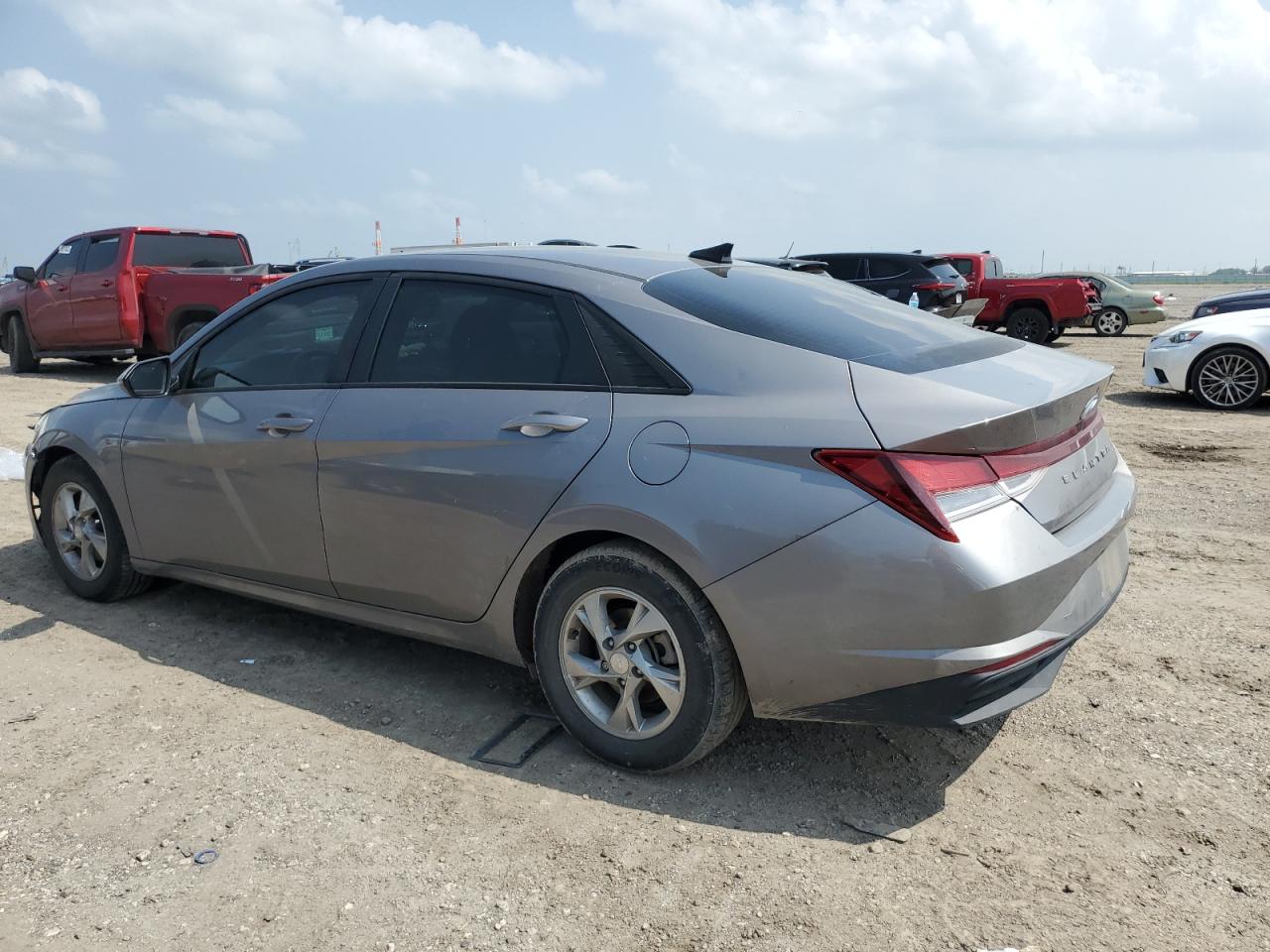 2022 HYUNDAI ELANTRA SE VIN:KMHLL4AG5NU336620