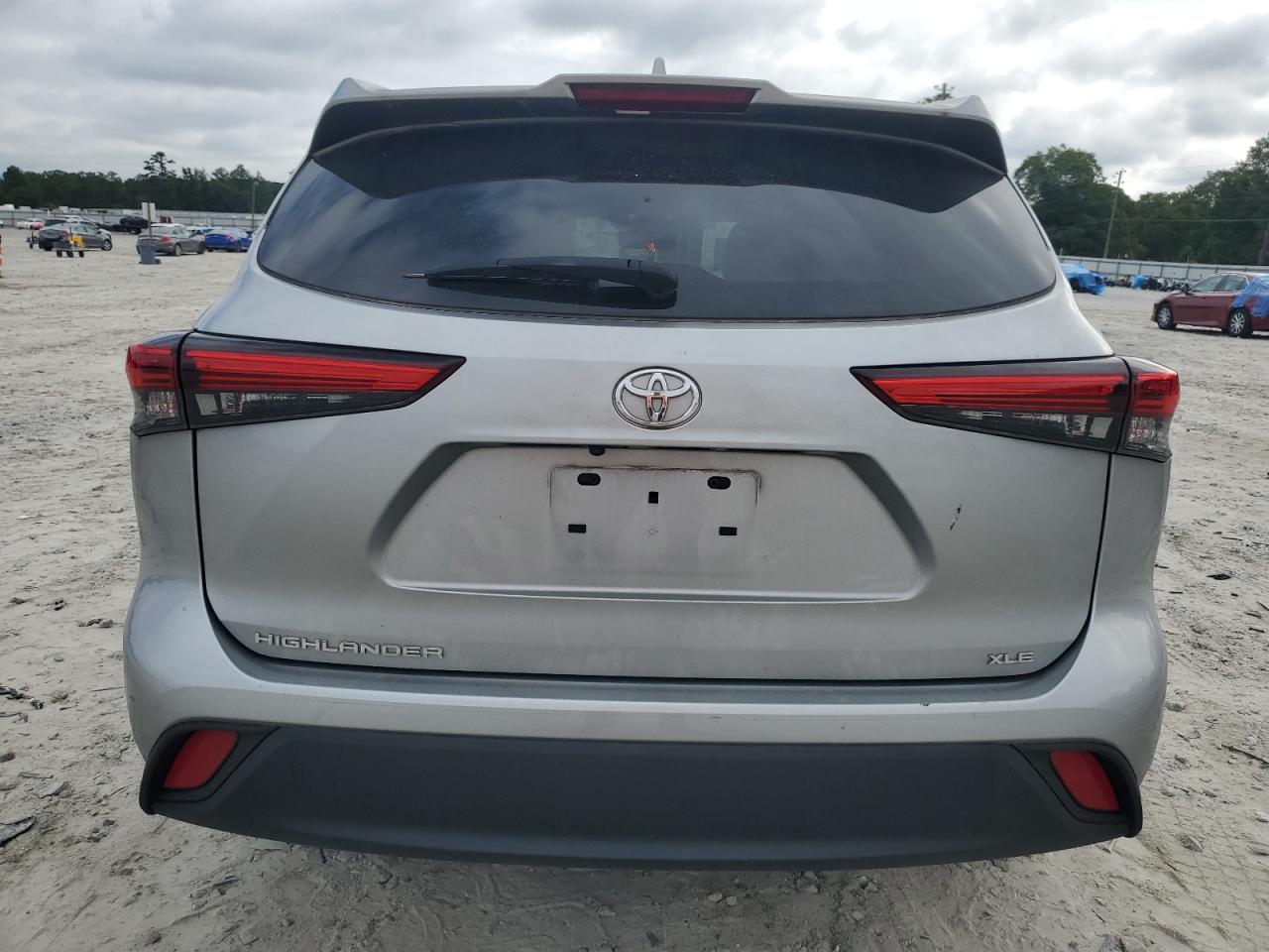 2022 TOYOTA HIGHLANDER XLE VIN:5TDGZRAH0NS541762