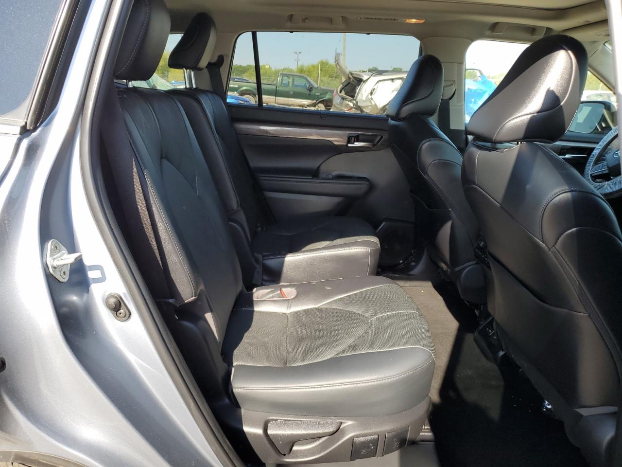 2022 TOYOTA HIGHLANDER PLATINUM VIN:5TDFZRBH7NS200949