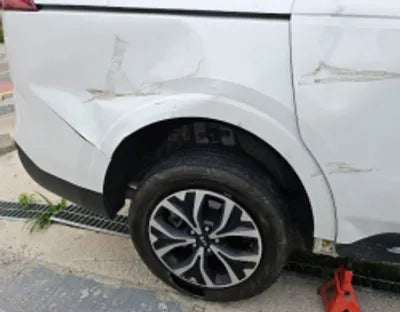 2021 Kia Carnival KNANC81BBMS042269 VIN:KNANC81BBMS042269