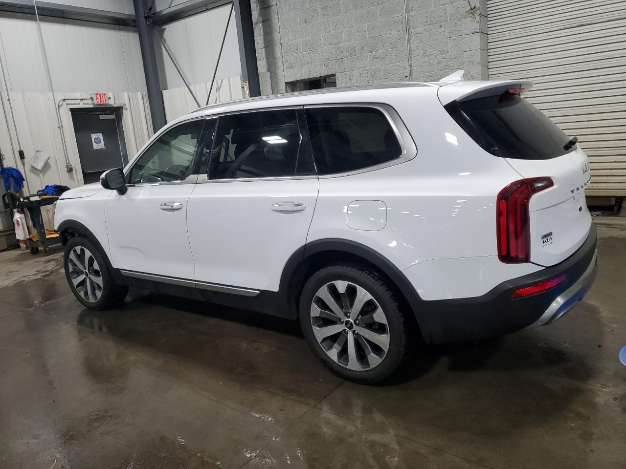 2022 KIA TELLURIDE S VIN:5XYP6DHC0NG217858