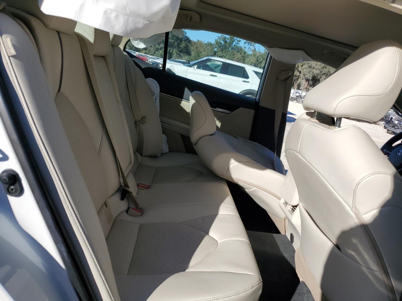 2022 TOYOTA CAMRY XLE VIN:4T1F11BK9NU065033