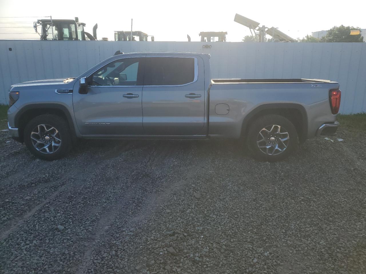 2024 GMC SIERRA K1500 SLE VIN:1GTUUBED0RZ255222