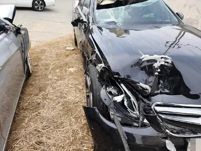 2018 Mercedes-Benz E 300 VIN: