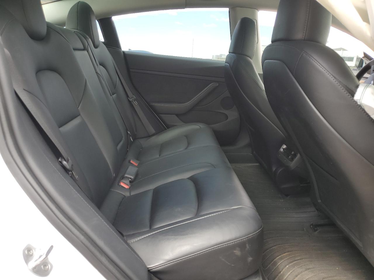 2023 TESLA MODEL 3  VIN:5YJ3E1EA1PF587889