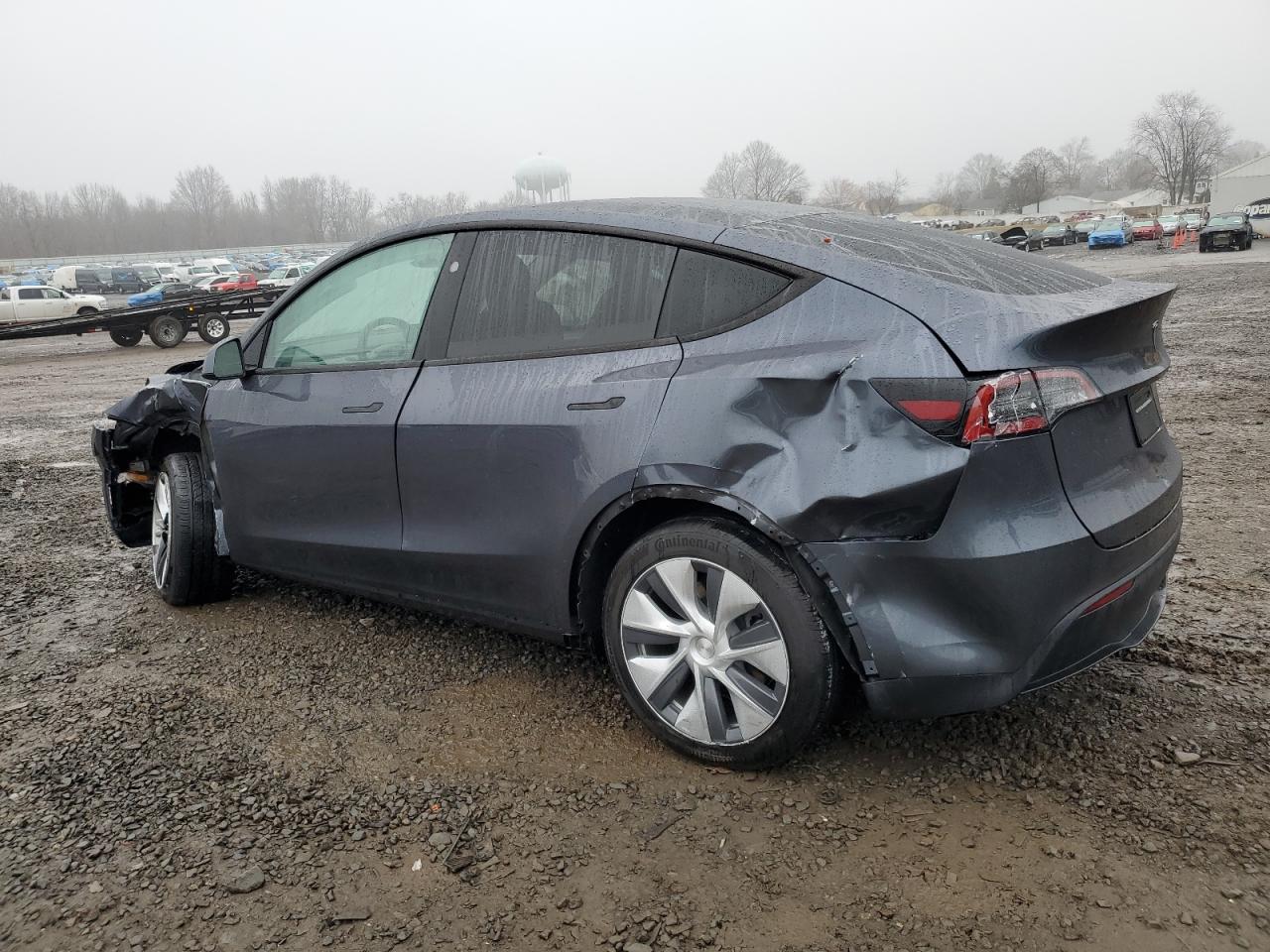 2023 TESLA MODEL Y  VIN:7SAYGDEE4PA136525