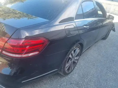 2014 Mercedes-Benz E 300 VIN: