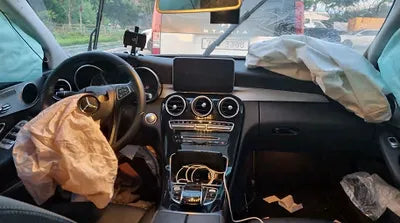 2015 Mercedes-Benz C 200 WDDWF4CB3FF197304 VIN:WDDWF4CB3FF197304