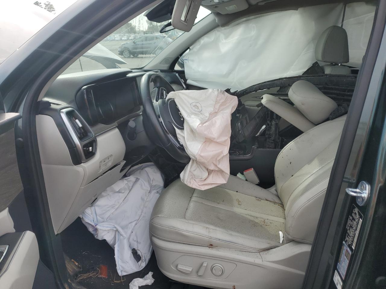2022 KIA SORENTO EX VIN:5XYRHDLF2NG128068