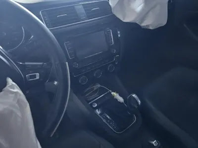 2015 Volkswagen Jetta VIN: