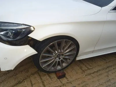 2017 Mercedes-Benz C 200 WDDWK4CB4HF523870 VIN:WDDWK4CB4HF523870