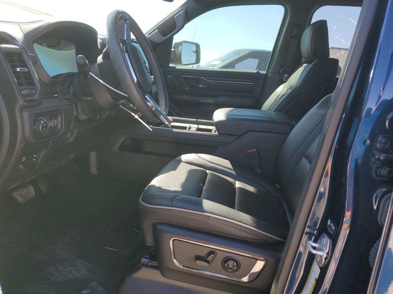 2023 RAM 1500 LIMITED VIN:1C6SRFHT6PN555619