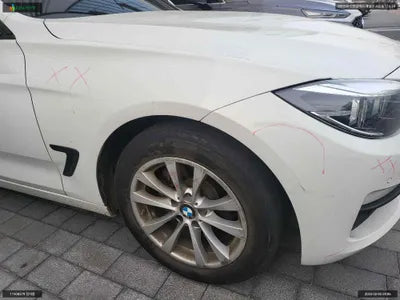 2019 BMW 320 WBA8T5105JB343556 VIN:WBA8T5105JB343556