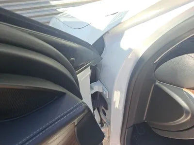 2016 Mercedes-Benz E 220 VIN: