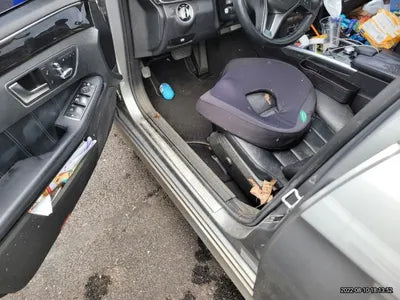 2014 Mercedes-Benz E 220 VIN: