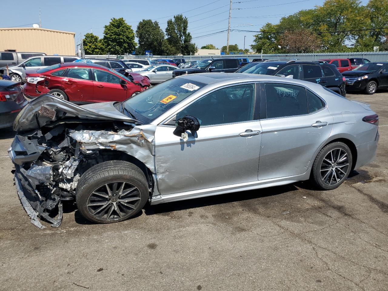 2022 TOYOTA CAMRY SE VIN:4T1T11AK7NU637513