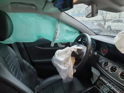 2017 Mercedes-Benz E 220 WDDZF0EB3HA137400 VIN:WDDZF0EB3HA137400