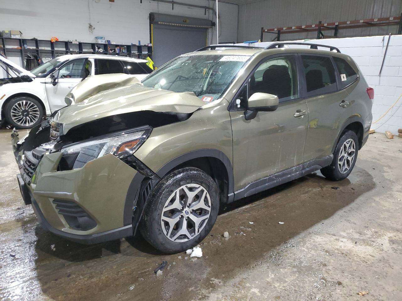 2022 SUBARU FORESTER PREMIUM VIN:JF2SKAEC0NH476030